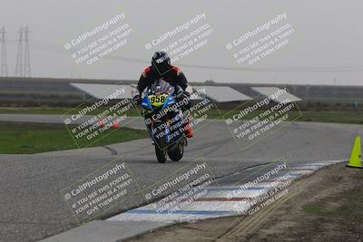 media/Nov-30-2025-TrackDaz (Sun) [[d8b22663df]]/A Group/Session 4 (Wheelie Bump)/